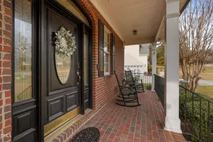 215 St Jiles Dr, Clayton, NC 27520 - Photo 9