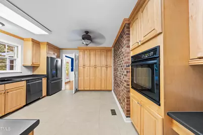 5500 North Hills Drive, Raleigh, NC 27612 - Photo 19