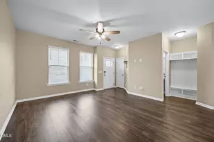 1142 Metropolitan Dr, Durham, NC 27713 - Photo 9