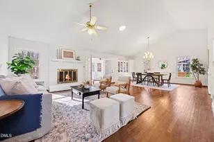 108 Charlesberry Ln, Chapel Hill, NC 27517 - Photo 5