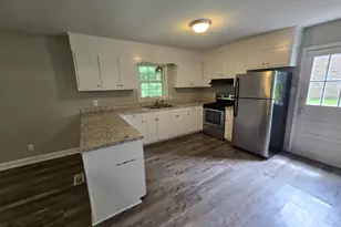 4126 Chaucer Dr, Durham, NC 27705 - Photo 3