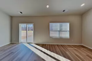 107 Neuse Hollow Ct, Clayton, NC 27527 - Photo 3