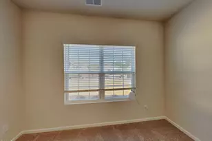 107 Neuse Hollow Ct, Clayton, NC 27527 - Photo 9