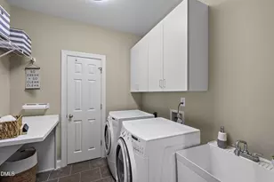 5136 Gable Ridge Ln, Holly Springs, NC 27540 - Photo 17