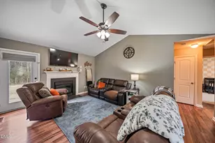 58 Meredith Ln, Fuquay Varina, NC 27526 - Photo 5