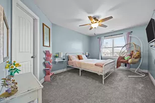 571 Kentucky Derby Ln, Lillington, NC 27546 - Photo 25