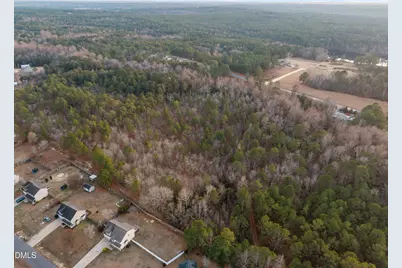 842 Roberts Road, Sanford, NC 27332 - Photo 9