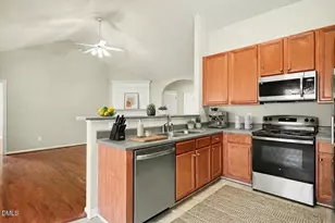 5017 Casland Dr, Raleigh, NC 27604 - Photo 13