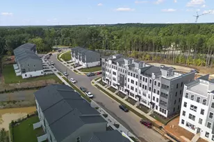 10559 Pleasant Br Dr, Raleigh, NC 27614 - Photo 3