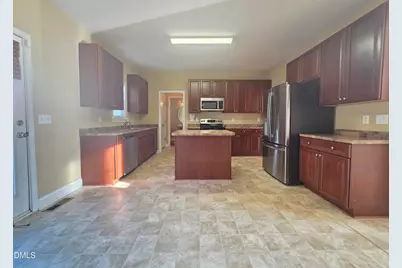 1008 Sarazen Drive, Clayton, NC 27527 - Photo 5