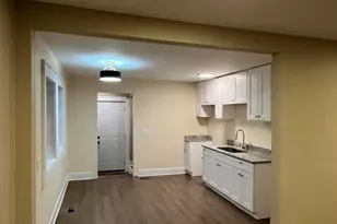 609 Phillips St, Burlington, NC 27217 - Photo 11