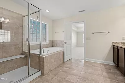 1012 Holland Bend Drive NE, Cary, NC 27519 - Photo 27