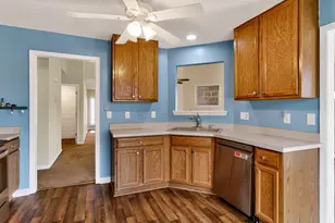 742 Willow Bay Dr, Fuquay Varina, NC 27526 - Photo 15