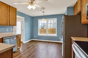 742 Willow Bay Dr, Fuquay Varina, NC 27526 - Photo 17