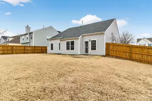 742 Willow Bay Dr, Fuquay Varina, NC 27526 - Photo 5