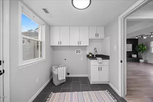 504 Dartmouth Rd, Raleigh, NC 27609 - Photo 41