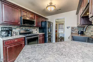 72 Fern Creek Dr, Sanford, NC 27332 - Photo 13