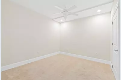 400 W North Street #1214, Raleigh, NC 27603 - Photo 17