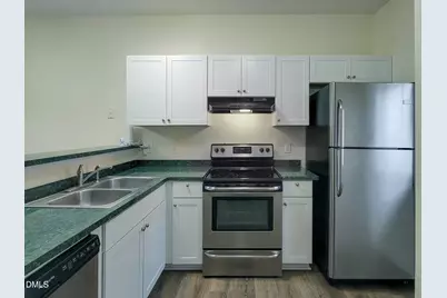 33 Cheltenham Drive, Clayton, NC 27520 - Photo 7