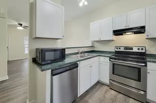 33 Cheltenham Dr, Clayton, NC 27520 - Photo 5