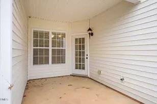 618 Oakfield Tr, Mebane, NC 27302 - Photo 33