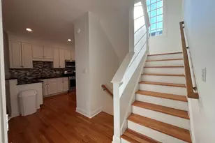 1343 Cameron View Ct, Raleigh, NC 27607 - Photo 5