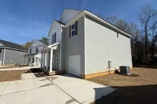 138 Stout Lndg, Dunn, NC 28334 - Photo 3