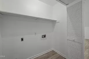 127 Clancy Cir, Cary, NC 27511 - Photo 17
