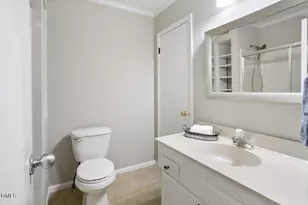 1008 Castalia Dr, Cary, NC 27513 - Photo 19