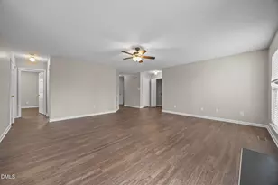 704 Pepperstone Ct, Fuquay-Varina, NC 27526 - Photo 9