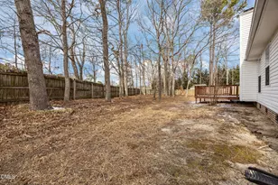 704 Pepperstone Ct, Fuquay-Varina, NC 27526 - Photo 35