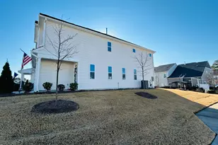 779 Creekway Dr, Fuquay-Varina, NC 27526 - Photo 3