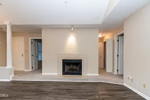 1021 Brighthurst Dr, Raleigh, NC 27605 - Photo 9