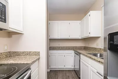 1021 Brighthurst Drive #307, Raleigh, NC 27605 - Photo 13