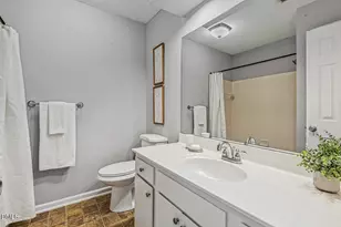 102 Tracy Ct, Cary, NC 27513 - Photo 25