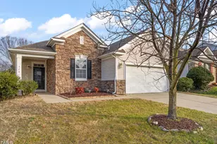 328 Larktree Ln, Fuquay-Varina, NC 27526 - Photo 21