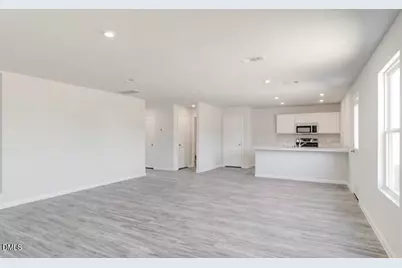 121 Lillian Court, Roxboro, NC 27573 - Photo 5