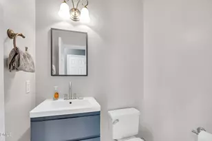 122 Loblolly Dr, Durham, NC 27712 - Photo 19