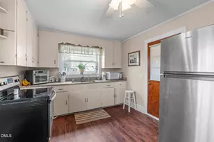 721 Lakeside Dr, Sanford, NC 27330 - Photo 17