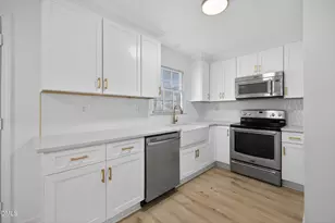 804 Plentywood Ct, Raleigh, NC 27615 - Photo 15