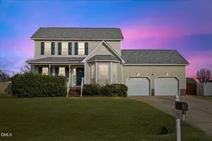 137 Woodglen Dr, Clayton, NC 27527 - Photo 3