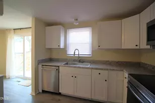 413 Drolmond Dr, Raleigh, NC 27615 - Photo 7