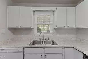 1900 Township Cir, Raleigh, NC 27609 - Photo 5