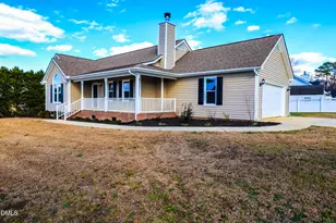 227 Remington Dr, Coats, NC 27521 - Photo 3