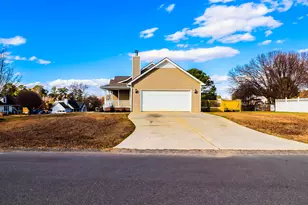 227 Remington Dr, Coats, NC 27521 - Photo 5