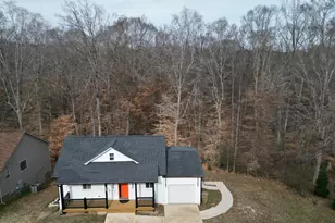 242 Oakdale Ave, Clayton, NC 27520 - Photo 1