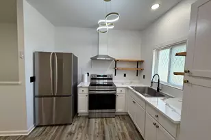 242 Oakdale Ave, Clayton, NC 27520 - Photo 11