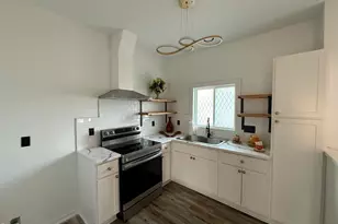 242 Oakdale Ave, Clayton, NC 27520 - Photo 5