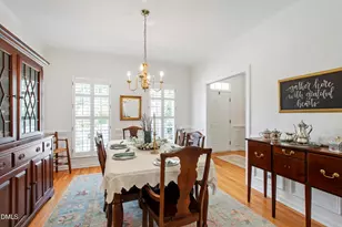 301 Cameron Glen Dr, Apex, NC 27502 - Photo 9