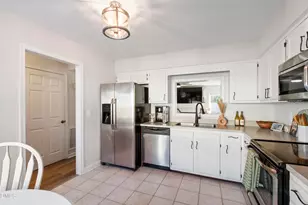 119 S McLean Ct, Cary, NC 27513 - Photo 13